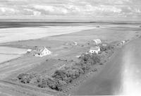 Aerial photograph of a farm in Saskatchewan (36-17-W3)