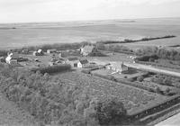 Aerial photograph of a farm in Saskatchewan (36-18-W3)