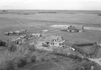 Aerial photograph of a farm in Saskatchewan (36-18-W3)