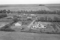 Aerial photograph of a farm in Saskatchewan (36-18-W3)