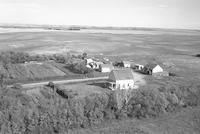 Aerial photograph of a farm in Saskatchewan (36-18-W3)