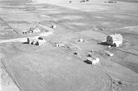 Aerial photograph of a farm in Saskatchewan (36-19-W3)