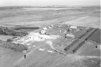 Aerial photograph of a farm in Saskatchewan (36-19-W3)