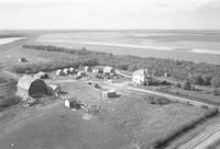 Aerial photograph of a farm in Saskatchewan (36-19-W3)