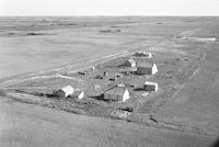 Aerial photograph of a farm in Saskatchewan (37-18-W3)