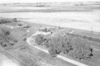 Aerial photograph of a farm in Saskatchewan (37-18-W3)