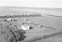 Aerial photograph of a farm in Saskatchewan (37-18-W3)