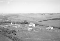 Aerial photograph of a farm in Saskatchewan (37-19-W3)