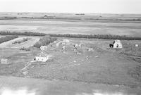 Aerial photograph of a farm in Saskatchewan (37-19-W3)