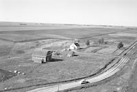 Aerial photograph of a farm in Saskatchewan (37-19-W3)