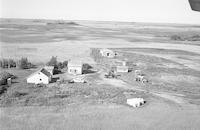 Aerial photograph of a farm in Saskatchewan (37-19-W3)