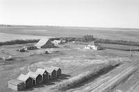 Aerial photograph of a farm in Saskatchewan (37-19-W3)