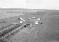 Aerial photograph of a farm in Saskatchewan (37-24-W3)