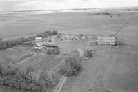 Aerial photograph of a farm in Saskatchewan (27-37-25-W3)
