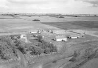 Aerial photograph of a farm in Saskatchewan (37-25-W3)