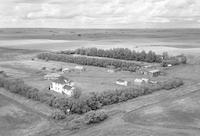 Aerial photograph of a farm in Saskatchewan (38-27-W3)