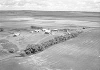 Aerial photograph of a farm in Saskatchewan (5-38-27-W3)