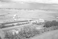 Aerial photograph of a farm in Saskatchewan (35-38-27-W3)