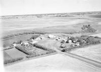 Aerial photograph of a farm near Cando, SK (30-39-15-W3)