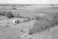 Aerial photograph of a farm in Saskatchewan (39-27-W3)