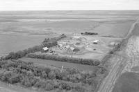 Aerial photograph of a farm in Saskatchewan (36-22-W3)