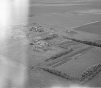 Aerial photograph of a farm in Saskatchewan (15-36-22-W3)