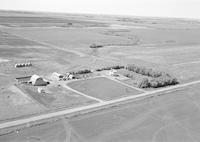 Aerial photograph of a farm in Saskatchewan (23-39-15-W3)