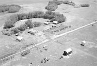 Aerial photograph of a farm in Saskatchewan (29-41-23-W3)