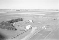 Aerial photograph of a farm in Saskatchewan (14-43-23-W3)