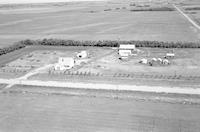 Aerial photograph of a farm in Saskatchewan (44-22-W3)