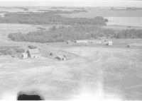 Aerial photograph of a farm in Saskatchewan (46-14-W3)