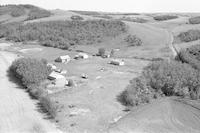 Aerial photograph of a farm in Saskatchewan (20-46-14-W3)