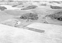 Aerial photograph of a farm in Saskatchewan (16-46-14-W3)
