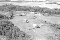 Aerial photograph of a farm in Saskatchewan (47-18-W3)