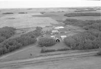 Aerial photograph of a farm in Saskatchewan (4-48-23-W3)