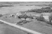 Aerial photograph of a farm in Saskatchewan (18-48-23-W3)