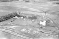 Aerial photograph of a farm in Saskatchewan (22-42-12-W3)