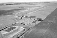 Aerial photograph of a farm in Saskatchewan (19-42-12-W3)