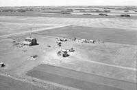 Aerial photograph of a farm in Saskatchewan (2-42-12-W3)