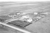 Aerial photograph of a farm in Saskatchewan (2-37-21-W3)