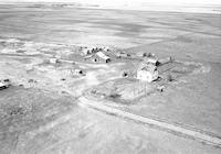 Aerial photograph of a farm in Saskatchewan (6-38-21-W3)