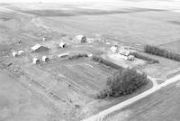 Aerial photograph of a farm in Saskatchewan (23-38-21-W3)