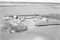 Aerial photograph of a farm in Saskatchewan (40-8-W3)