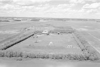 Aerial photograph of a farm in Saskatchewan (15-40-8-W3)