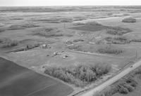 Aerial photograph of a farm in Saskatchewan (33-42-12-W3)
