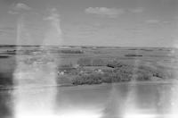 Aerial photograph of a farm in Saskatchewan (40-10-W3)