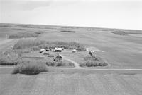 Aerial photograph of a farm in Saskatchewan (40-10-W3)