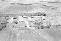 Aerial photograph of a farm in Saskatchewan (14-40-10-W3)