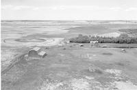 Aerial photograph of a farm in Saskatchewan (33-40-19-W3)