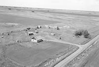 Aerial photograph of a farm in Saskatchewan (17-41-18-W3)